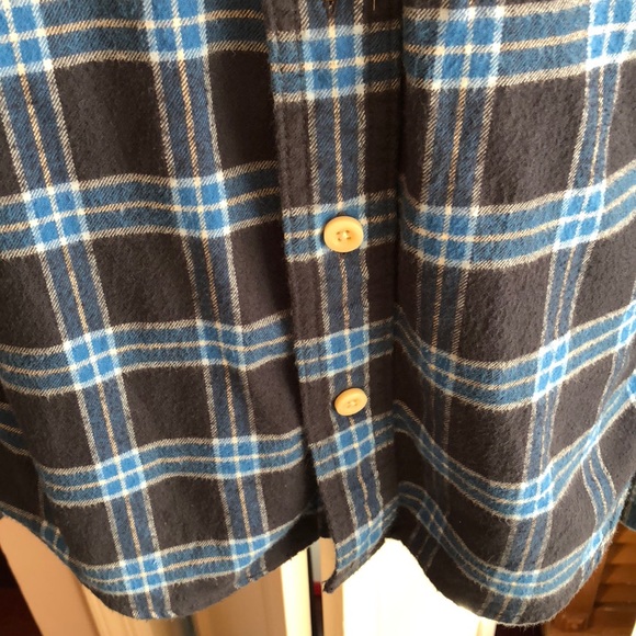 Abercrombie & Fitch Muscle Plaid Shirt - Picture 3 of 4